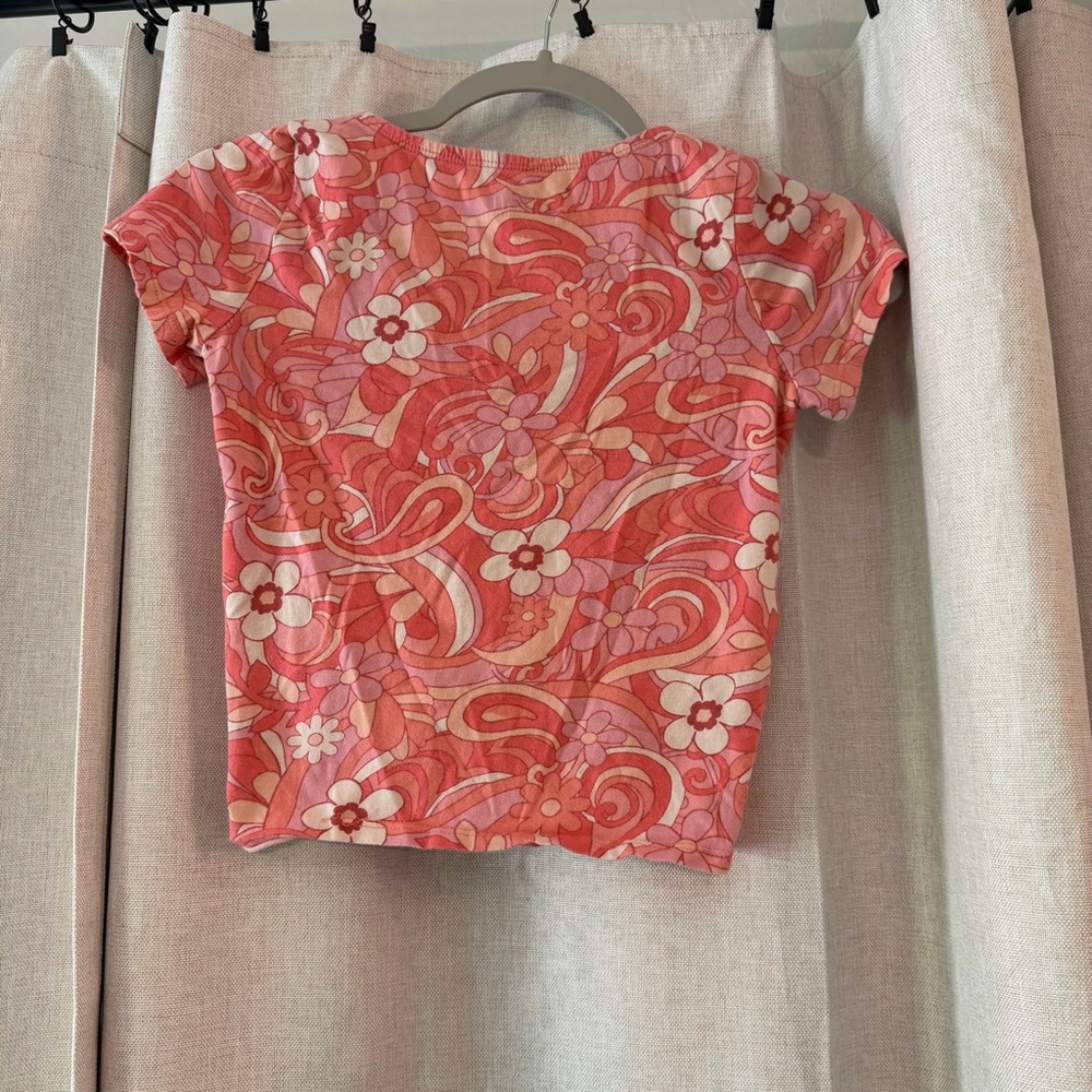 Hollister pink and orange floral 70s-style crop top - Picture 3 of 3